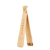 Pince a toast en bambou