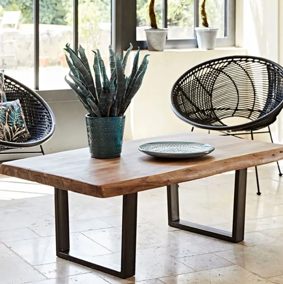 Table basse en acacia massif et pieds en fer noir 130x70cm - Factory