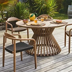 Table de jardin ronde en acacia écru d130cm - Minga